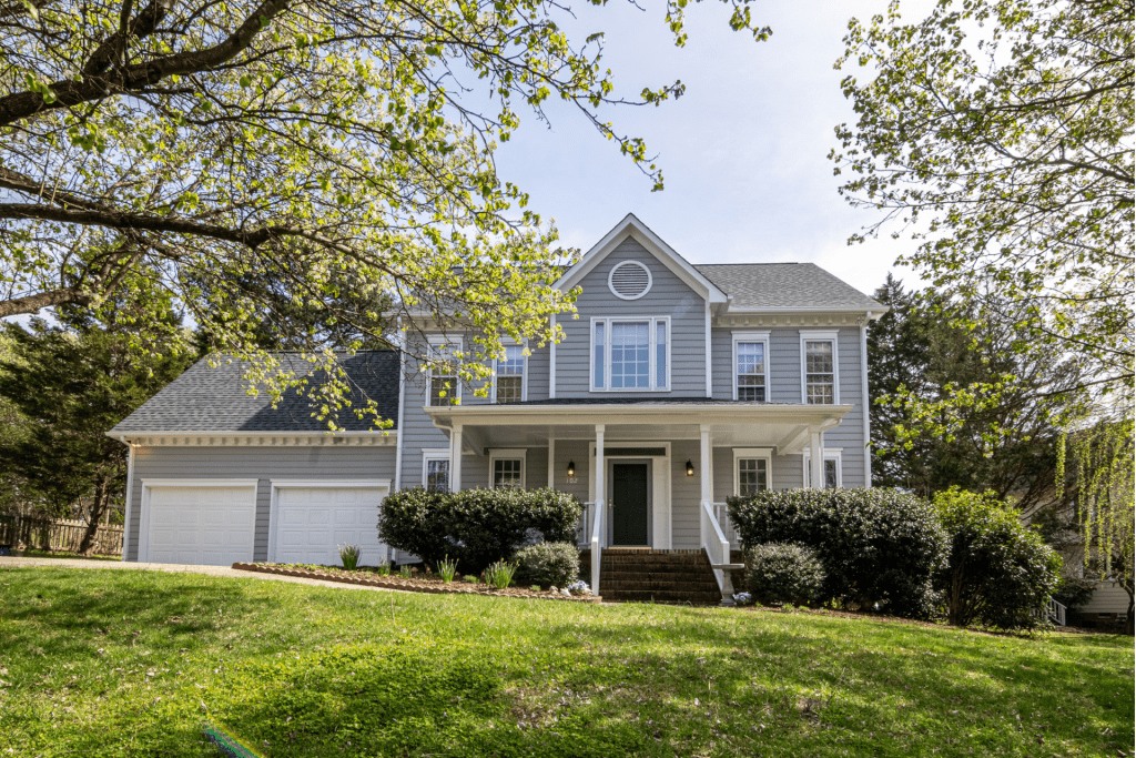 How a Roofing Company in Birmingham Can Improve Home Value