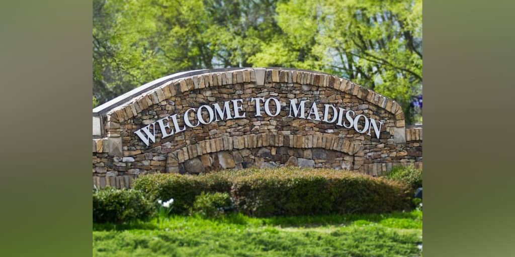Madison Alabama Roofer